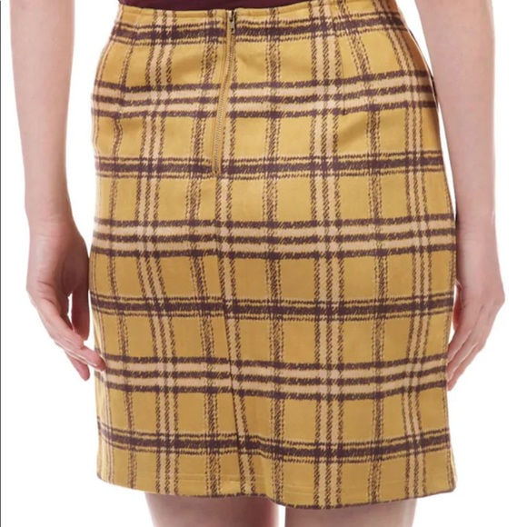NWT Faux suede plaid skirt by Potter’s Pot size L - Picture 2 of 8